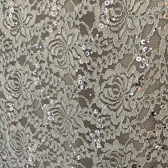 Lace & Sequin Mauve Cocktail Dress. Never worn. Cutest Dress Imaginable 🥰 Med - Picture 3 of 5